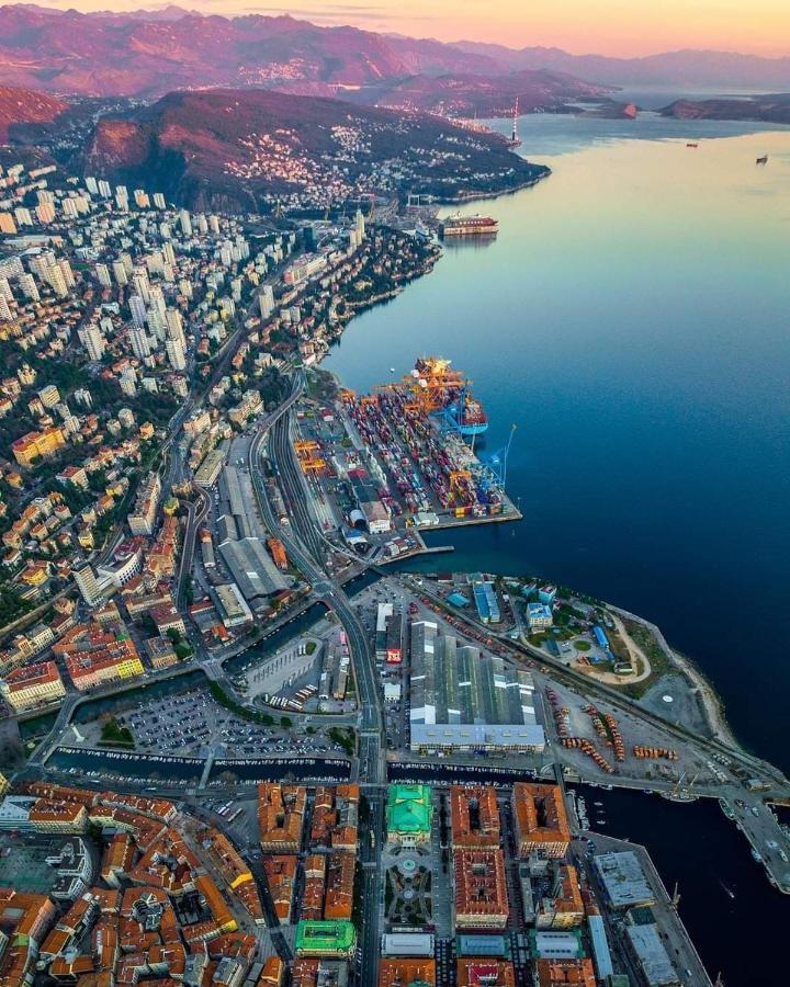 Adriatica Apartment Rijeka Bagian luar foto